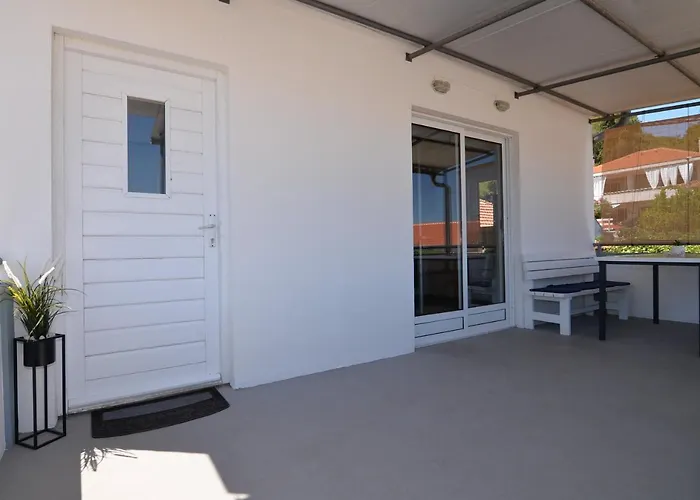 Tcono Ferienhaus *