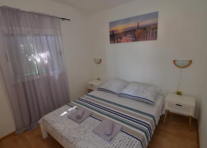 Tcono Ferienhaus *