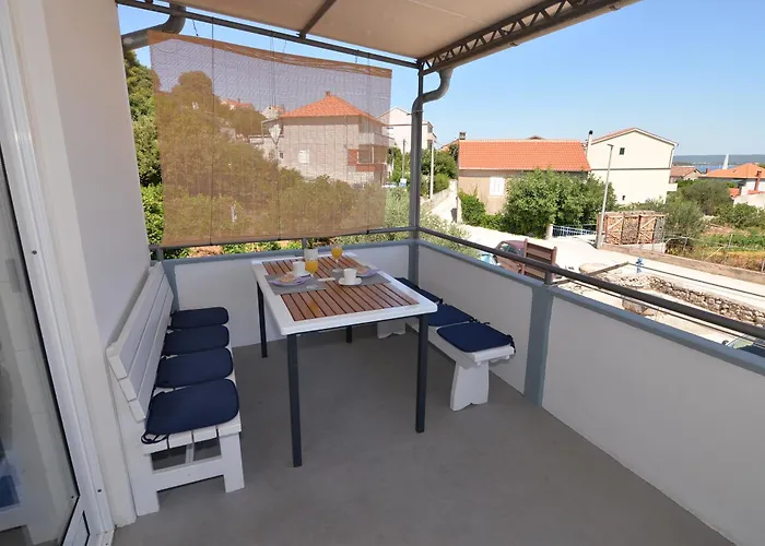 Tcono Ferienhaus Tkon